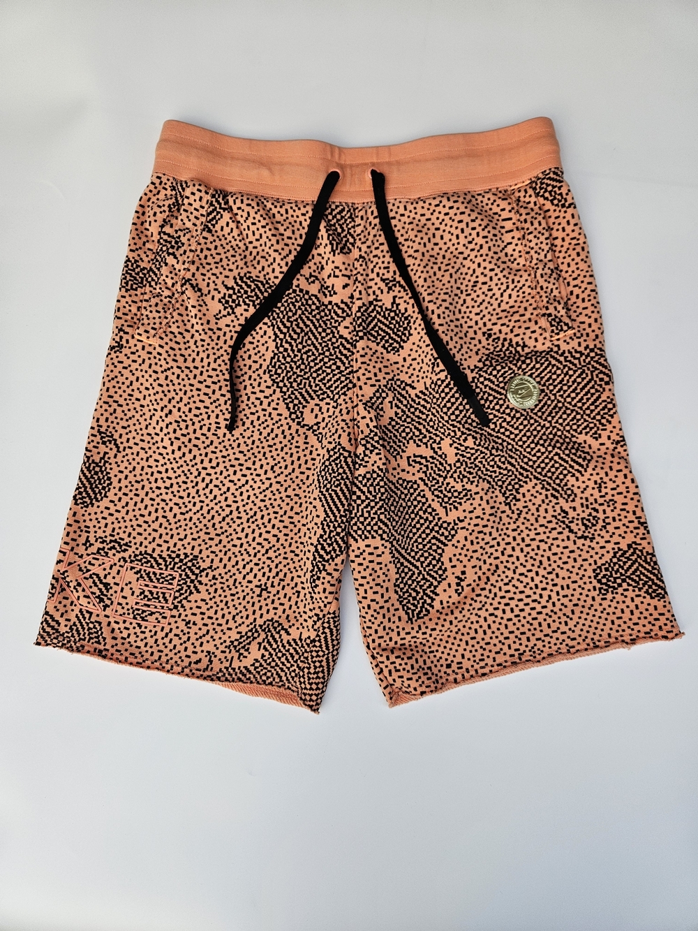 Nike Men's Small Sportswear Alumni C2W Orange Black Pattern Shorts